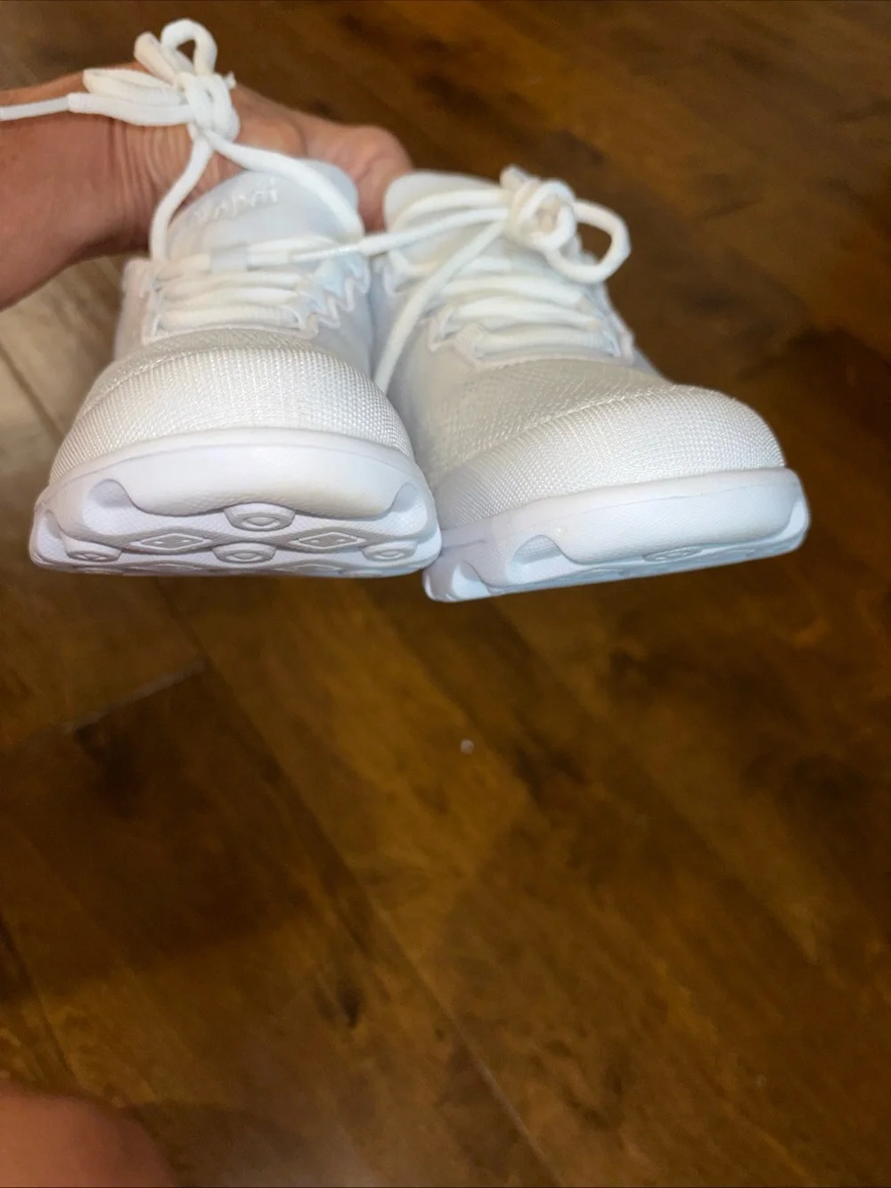 Propet TravelActiv Women's White Walking Sneakers 8